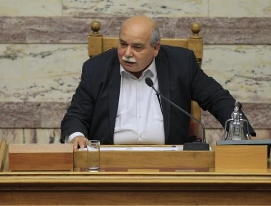 Ο Ελληνισμός πληρώνει τις ιδεοληψίες του ΣΥΡΙΖΑ: Ο Ν.Βούτσης χάρισε την «μακεδονική» γλώσσα σα να είναι τίποτα